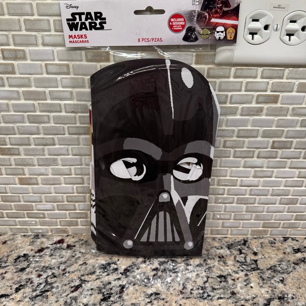Disney Star Wars Darth Vader Yoda Stormtrooper C-3PO Masks